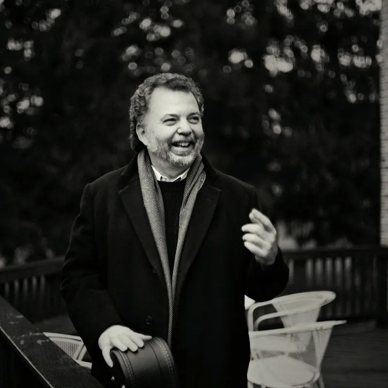 Manuel Barrueco, photographed by Arek Berbecki